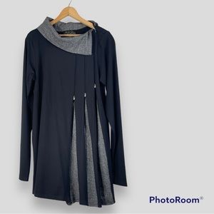 NY 77 Design Tri Zip Tunic